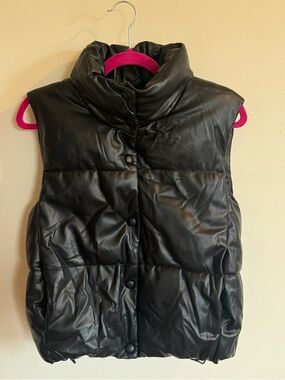 Zara Black Faux-Leather Puffer Vest Size S